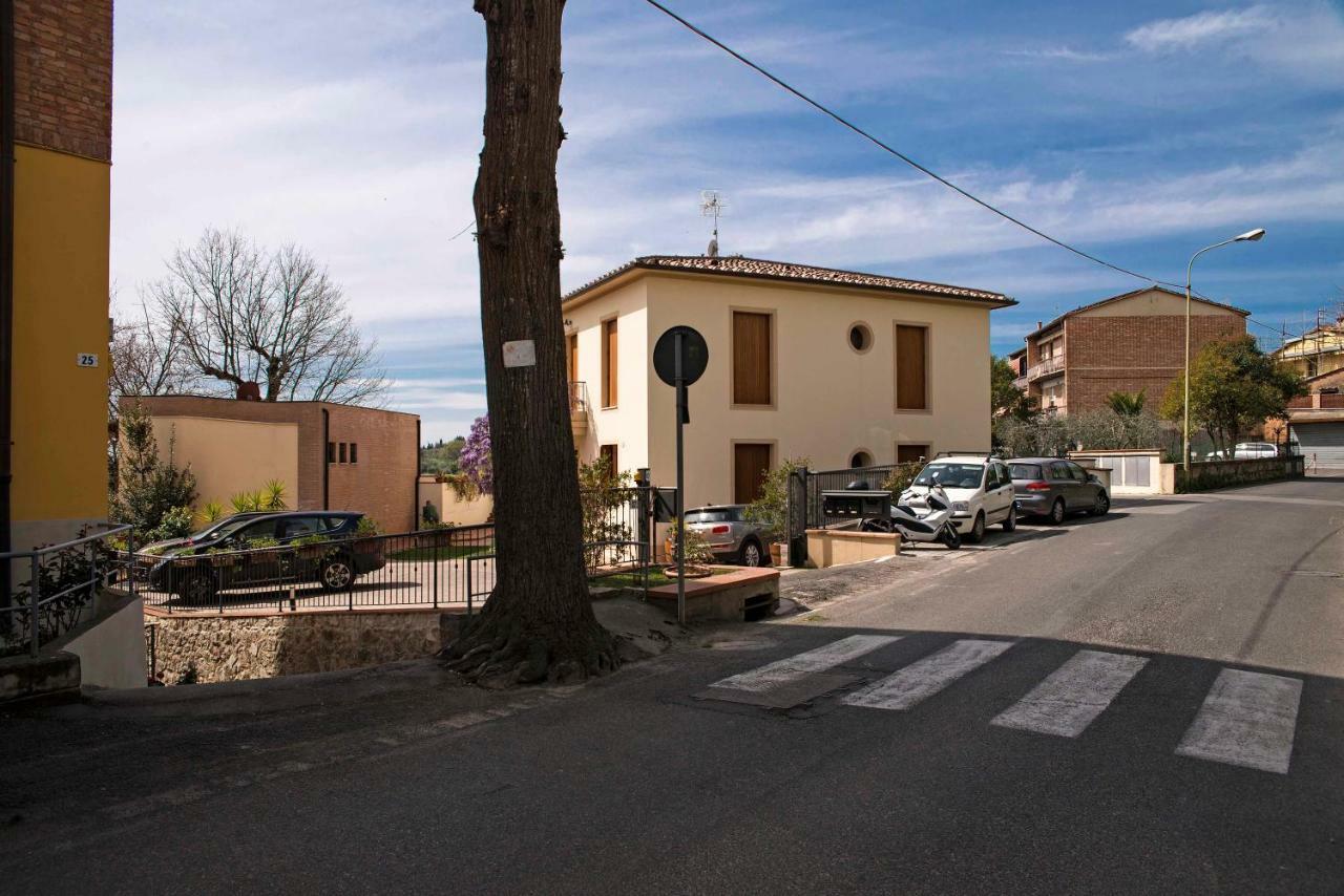 Appartement Casa Il Glicine A Due Passi Dal Centro à Sienne Extérieur photo